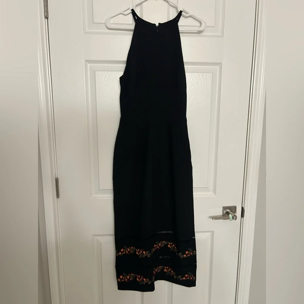 Gianni Bini Floral Embroidered Halter Midi Dress - Picture 6 of 7